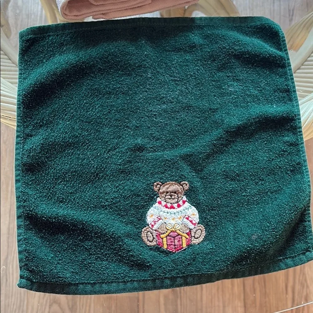 Christmas Holiday Hand Towels Set